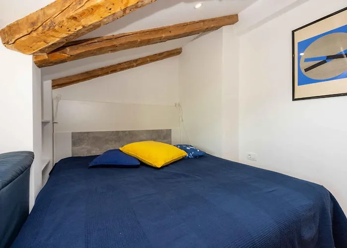Apartman In 45061 Crikvenica